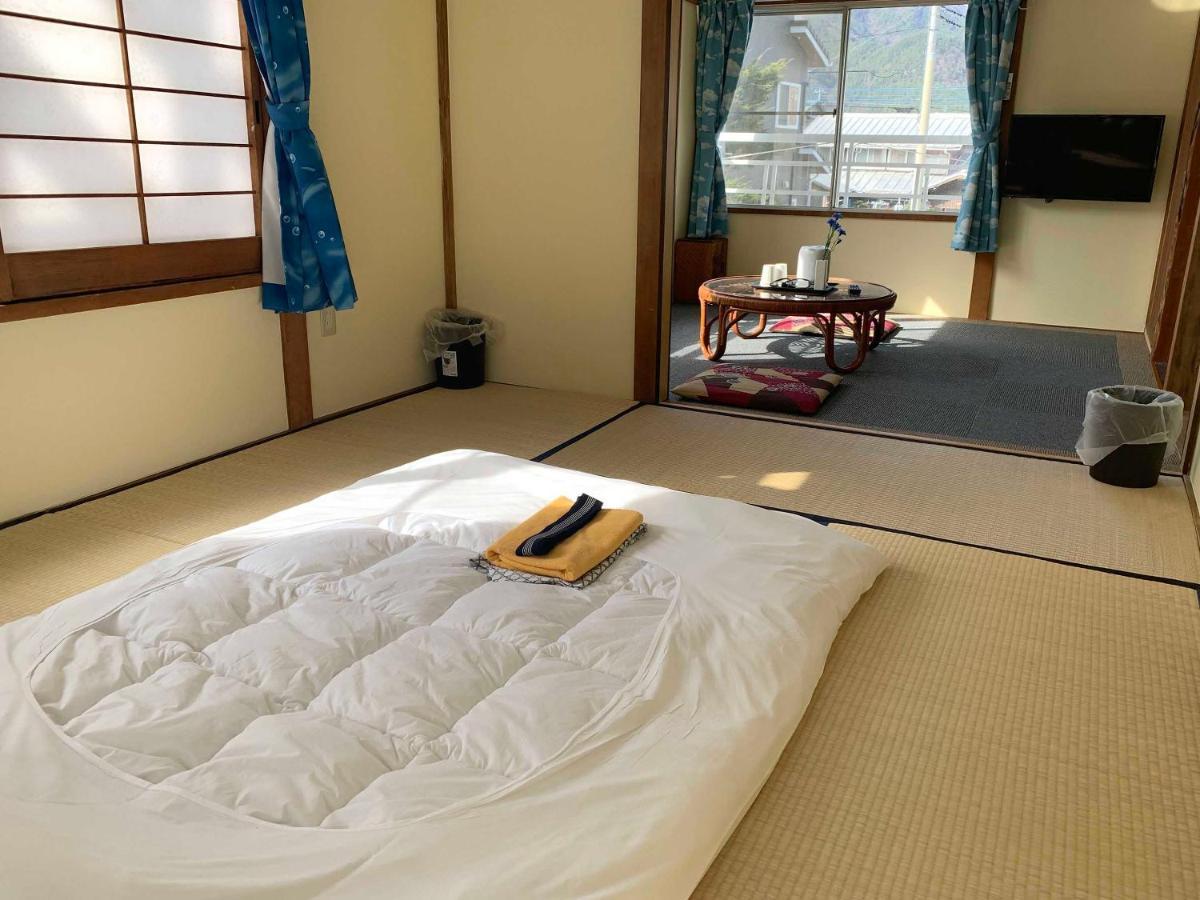 Fujinoya Ryokan Fujikawaguchiko Extérieur photo