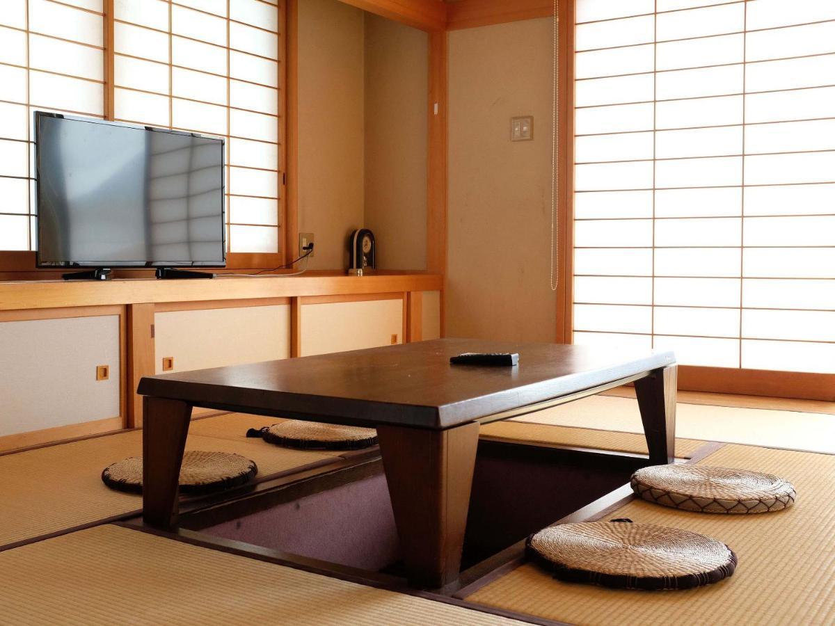 Fujinoya Ryokan Fujikawaguchiko Extérieur photo